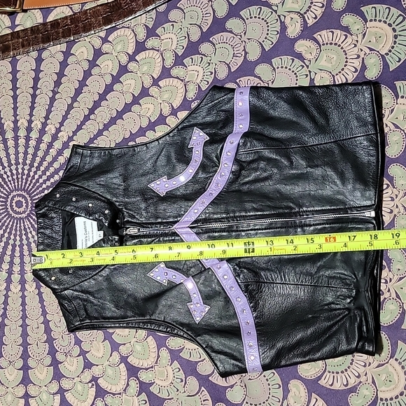 Girls Leather Vest - Picture 9 of 9